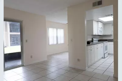 9900 Sweepstakes Lane #6, Orlando, FL 32837 - Photo 2
