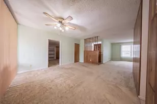 5718 Clearview Dr, Orlando, FL 32819 - Photo 10