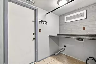 9914 Surrey Ridge Rd, Orlando, FL 32825 - Photo 22