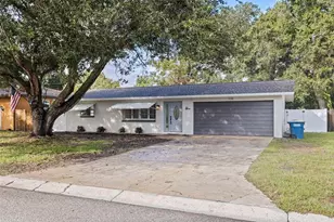 110 N Nimbus Ave, Clearwater, FL 33765 - Photo 2