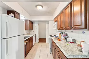 6226 42nd Ave N, Saint Petersburg, FL 33709 - Photo 12