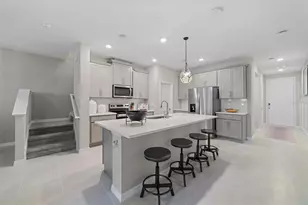 514 Southern Edge Wy, Sanford, FL 32771 - Photo 2
