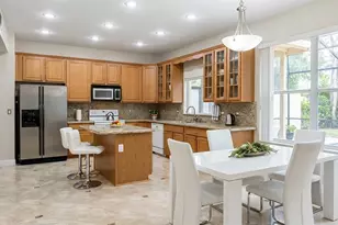 7866 Bardmoor Hill Cir, Orlando, FL 32835 - Photo 4