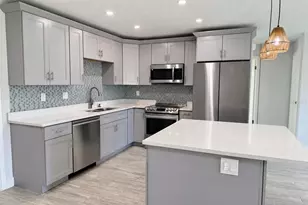 1476 N Mangonia Dr, West Palm Beach, FL 33401 - Photo 10