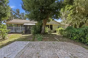 41520 Charm Lk Dr, Umatilla, FL 32784 - Photo 4
