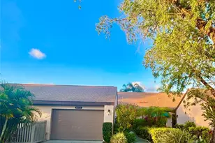 5847 Clubside Dr, Sarasota, FL 34243 - Photo 1