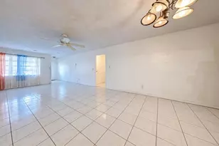 4314 Derbyshire Ln, Orlando, FL 32812 - Photo 14