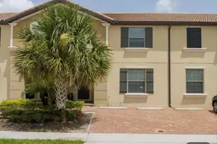 8843 Geneve Ct, Kissimmee, FL 34747 - Photo 2
