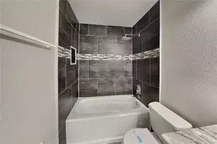 [Address not provided], Plant City, FL 33566 - Photo 14