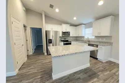 312 Locust Pass, Ocala, FL 34472 - Photo 2