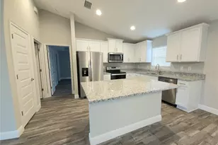 312 Locust Pass, Ocala, FL 34472 - Photo 2
