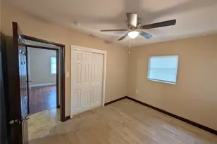 2001 E Robson St, Tampa, FL 33610 - Photo 10
