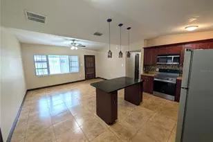 2001 E Robson St, Tampa, FL 33610 - Photo 8