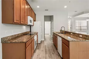 6375 San Lazaro Ct, Orlando, FL 32835 - Photo 6