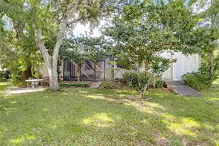 310 Camellia St, Chuluota, FL 32766 - Photo 16