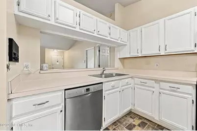 4926 Garden Moss Circle S, Jacksonville, FL 32257 - Photo 16