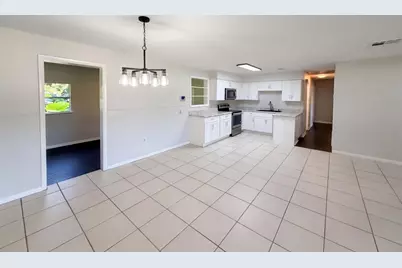 425 W Daughtery Road, Lakeland, FL 33809 - Photo 6