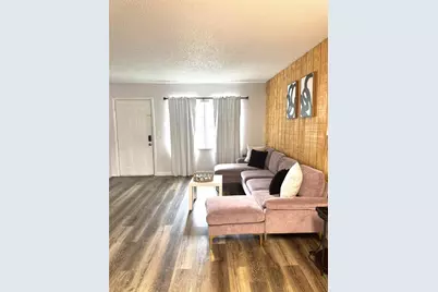 4590 76th Avenue N #301, Pinellas Park, FL 33781 - Photo 6