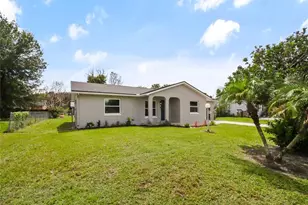 135 Iguala Dr, Kissimmee, FL 34743 - Photo 4