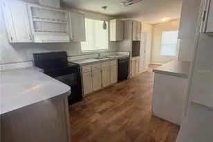 4909 Merrin Rd, Plant City, FL 33565 - Photo 2