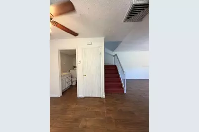 5256 Middle Court #104, Orlando, FL 32811 - Photo 20