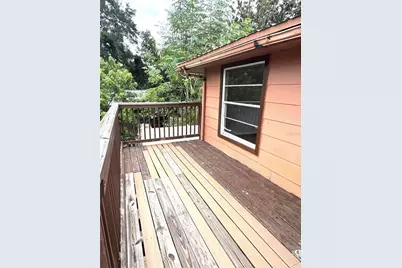 203 9th Street W #A, Palmetto, FL 34221 - Photo 4