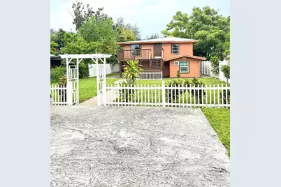 203 9th Street W #A, Palmetto, FL 34221 - Photo 1