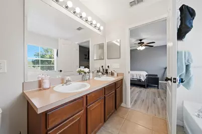 7142 Five Oaks Drive, Harmony, FL 34773 - Photo 18