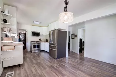467 S Carpenter Avenue, Orange City, FL 32763 - Photo 6