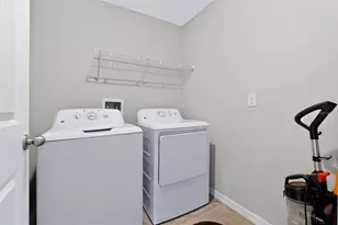 1711 Broad Winged Hawk Dr, Ruskin, FL 33570 - Photo 30