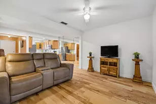 172 115th Ave N, Saint Petersburg, FL 33716 - Photo 12