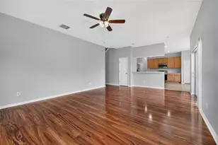 9931 Heron Pointe Dr, Orlando, FL 32832 - Photo 10