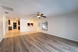 3705 Malec Cir, Sarasota, FL 34233 - Photo 14