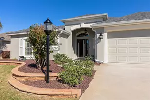 1297 Zombar Pl, The Villages, FL 32163 - Photo 2