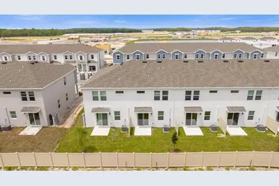 2474 Skyline Loop, Kissimmee, FL 34758 - Photo 2