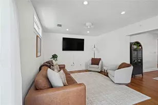 13833 Dominica Dr, Seminole, FL 33776 - Photo 14