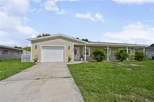13833 Dominica Dr, Seminole, FL 33776 - Photo 2