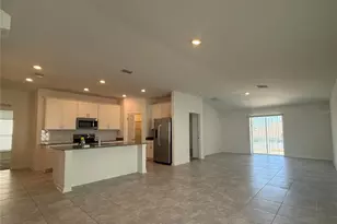1945 Heart Lk Dr, Groveland, FL 34736 - Photo 2