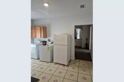 1121 S Locust Avenue, Sanford, FL 32771 - Photo 4