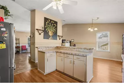 1869 Kings Point Boulevard, Kissimmee, FL 34744 - Photo 8