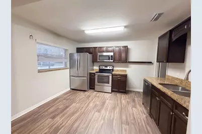 400 Holly Street, South Daytona, FL 32119 - Photo 6