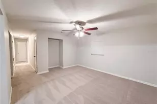 400 Holly St, South Daytona, FL 32119 - Photo 4