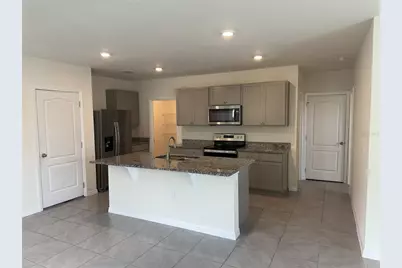 1071 Cascade Drive, Davenport, FL 33837 - Photo 4