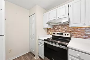 1950 Summer Club Dr, Oviedo, FL 32765 - Photo 10