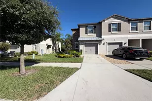 9650 Pembrooke Pines Dr, Sun City Center, FL 33573 - Photo 4