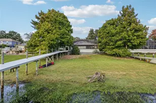 1113 Hawthorne Cove Dr, Ocoee, FL 34761 - Photo 34