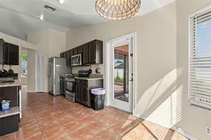 2507 Dovetail Dr, Ocoee, FL 34761 - Photo 12