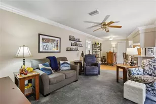 10468 95th St, Seminole, FL 33777 - Photo 12