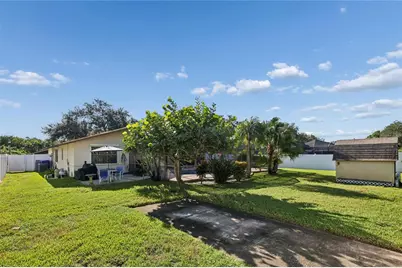 10468 95th Street, Seminole, FL 33777 - Photo 24