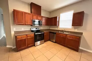 9240 Black Hawk Ct, Orlando, FL 32832 - Photo 2